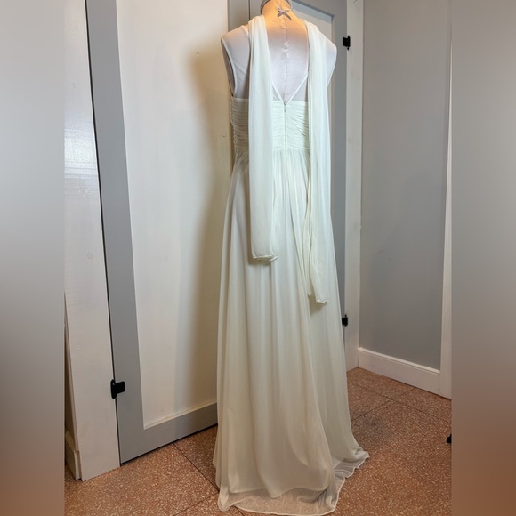 Elegant White Chiffon Gown Sleeveless Illusion Neckline Pleated Bodice SZ Small - Picture 3 of 10